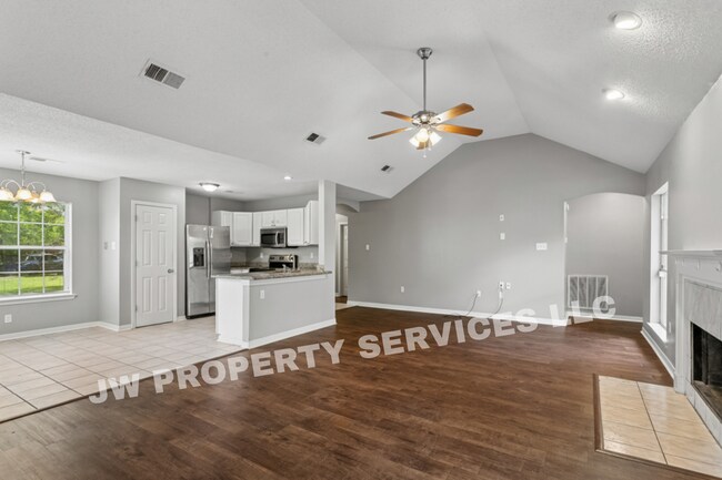 Building Photo - Charming 3-Bedroom Home in Abita Springs – Pet-Friendly Living | $1,750/Month Marketing Description