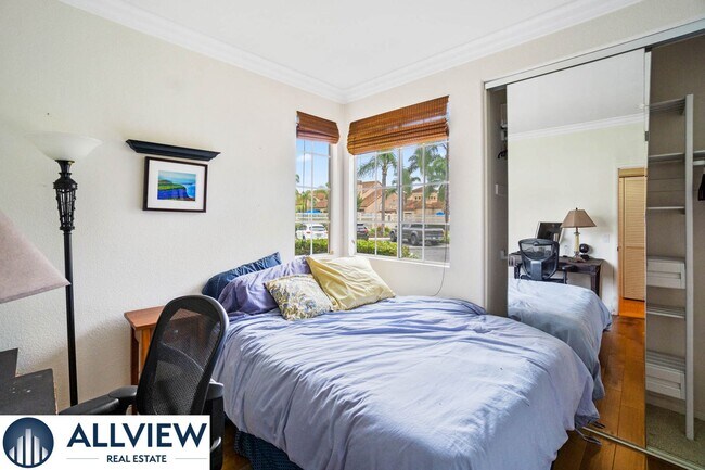 Building Photo - Fully Furnished Townhome with Attached Garage in Aliso Viejo!