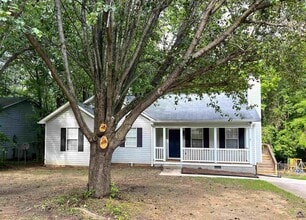 Building Photo - 536 Loblolly Ln