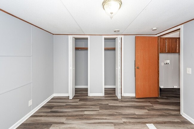 Building Photo - 2 Bedroom, 1 Bathroom Home in Charleston Farms - North Charleston