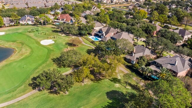 Building Photo - 1122 Wellshire Dr