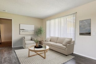 Building Photo - Casa Moreno Apartments