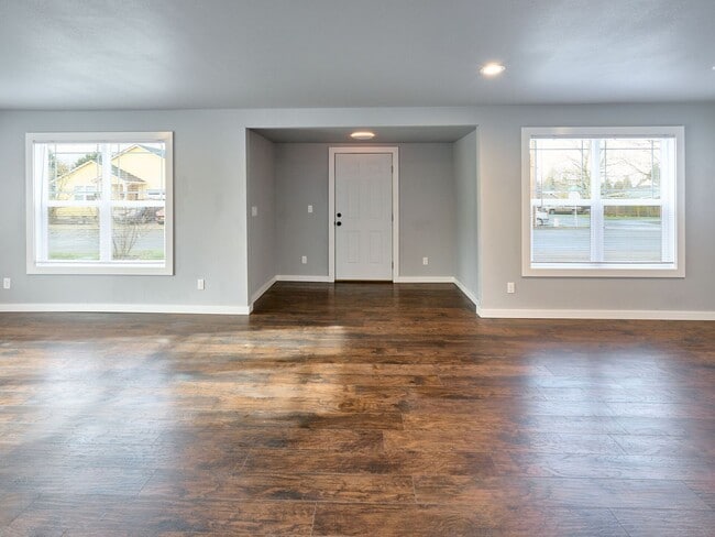 Building Photo - 11th - VPM415E-5