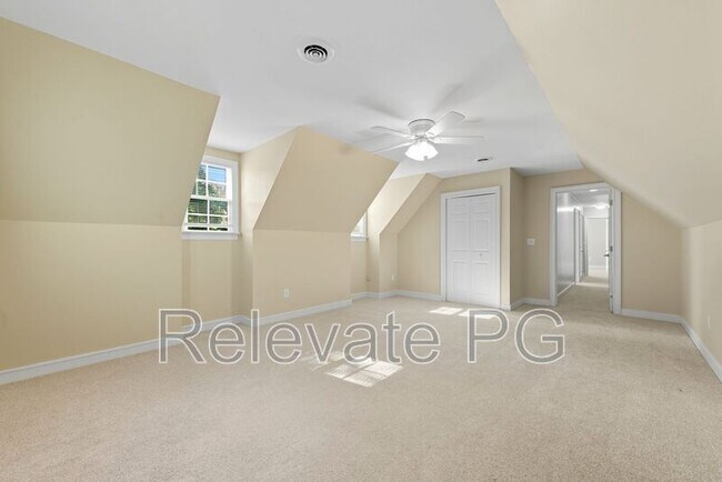 Building Photo - 1704 Clear Springs Cir