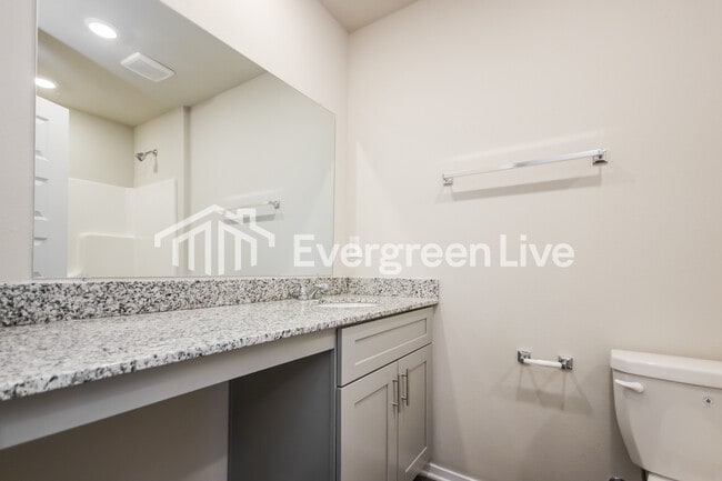 Building Photo - 6613 NW Kathleen St