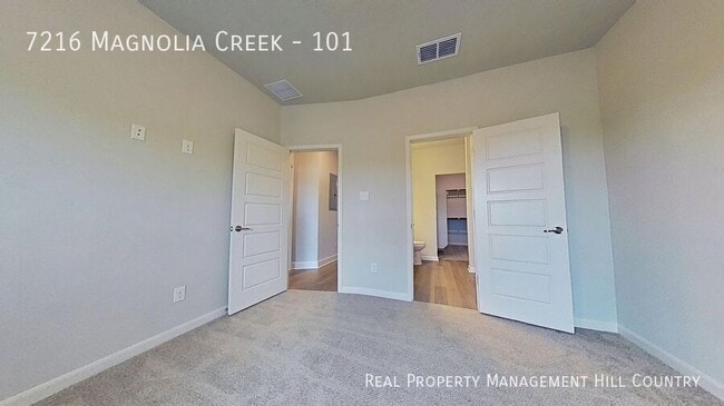 Building Photo - 7162 Magnolia Pass