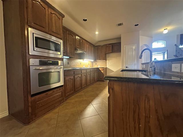 Building Photo - 1437 Tudor Dr