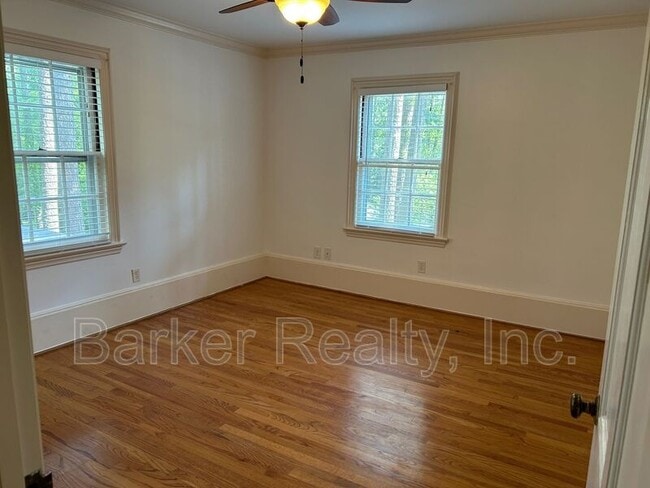 Building Photo - 636 Palmer Dr