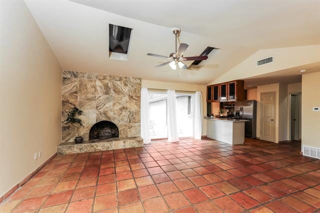 Building Photo - 813 Hudson Dr