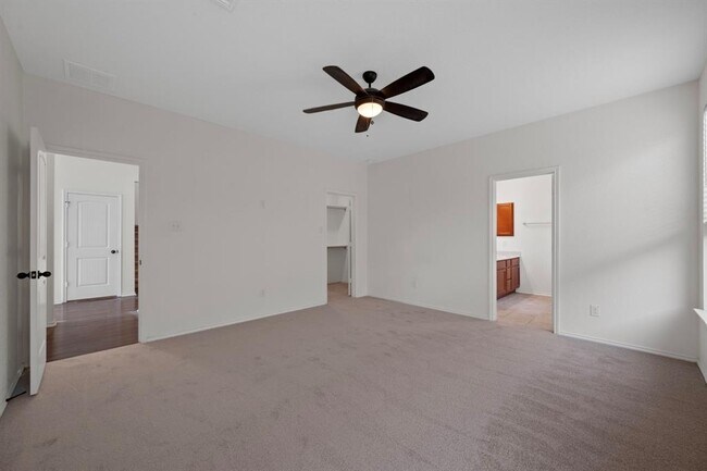 Building Photo - 6257 Mantalcino Dr