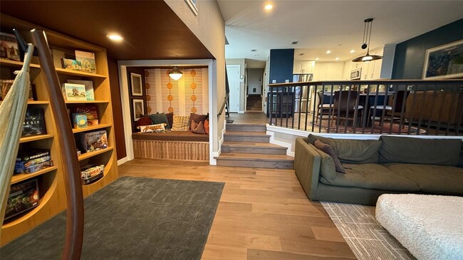 Building Photo - 1321 Spyglass Dr