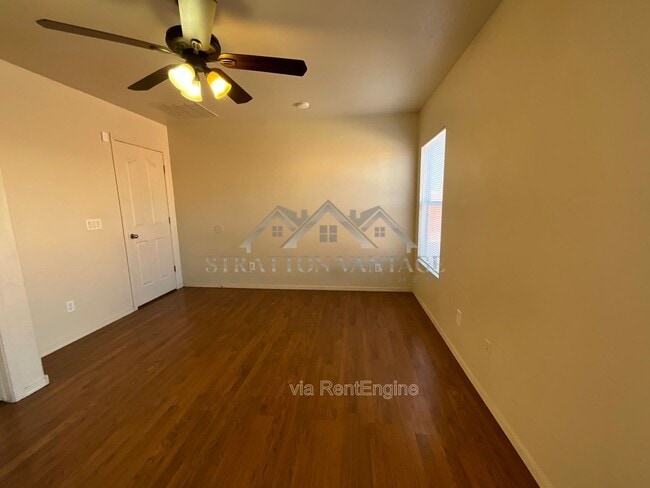 Building Photo - 11580 W Duran Ave