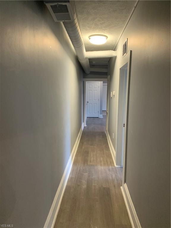 Building Photo - 1970 E 71st St