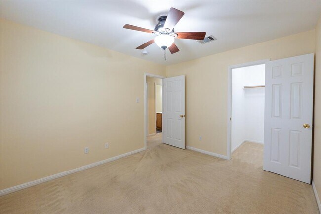 Building Photo - 11712 Dunfries Ln