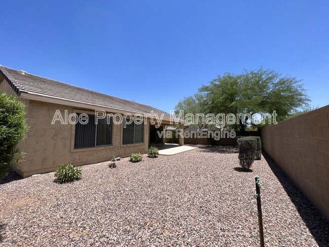 Building Photo - 1465 Natasha Dr