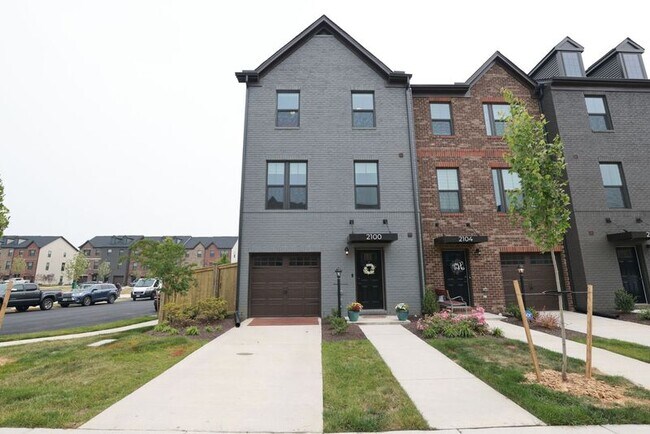 Building Photo - 2100 Tobacco Mill St
