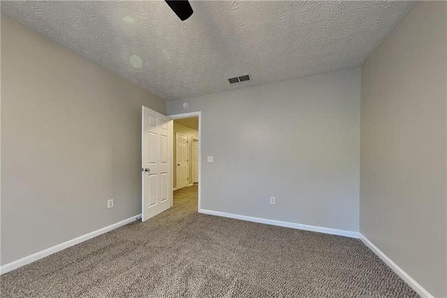 Building Photo - 3265 Watson Gate Rd SW