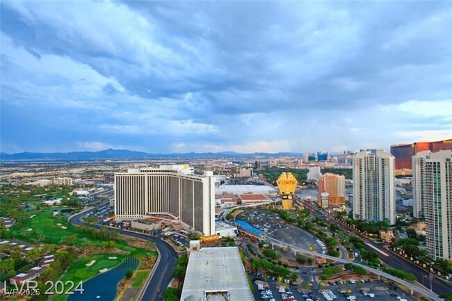 Building Photo - 222 Karen Ave