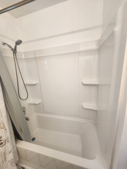 Building Photo - 2119 Wingland Dr