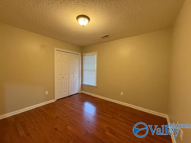 Building Photo - 113 Tumbleweed Dr