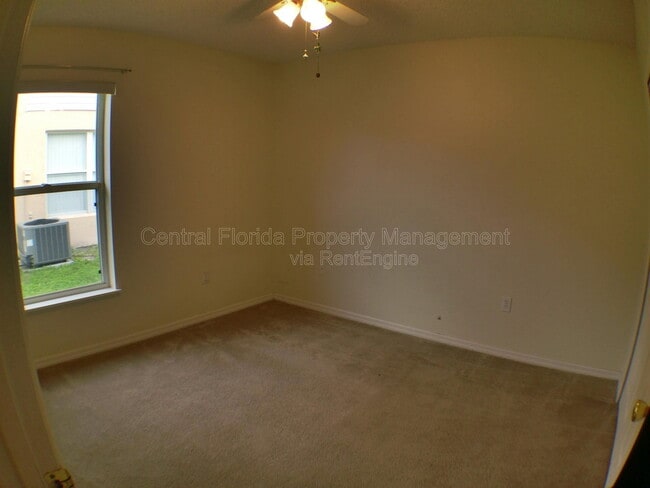 Building Photo - 3842 Stonefield Dr