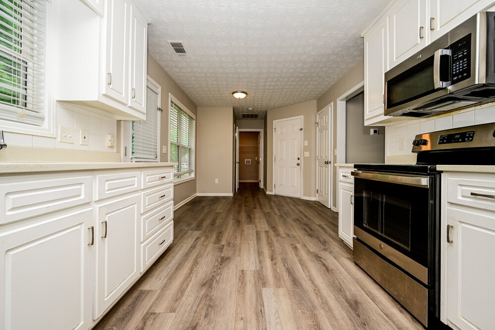 Building Photo - 10 Dearing Cove