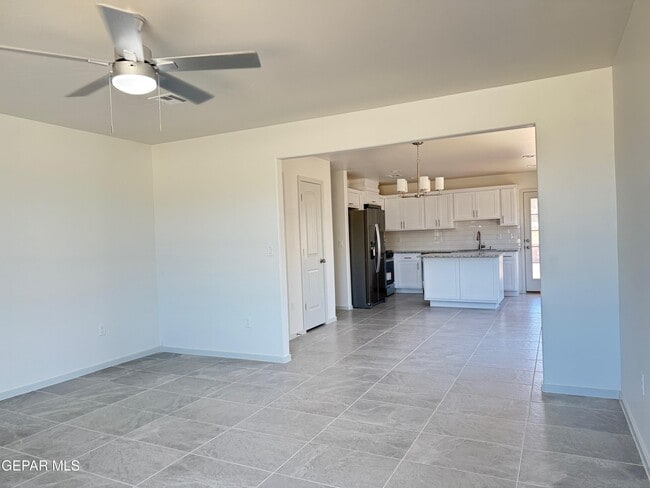 Building Photo - 12464 Cayo Norte Dr