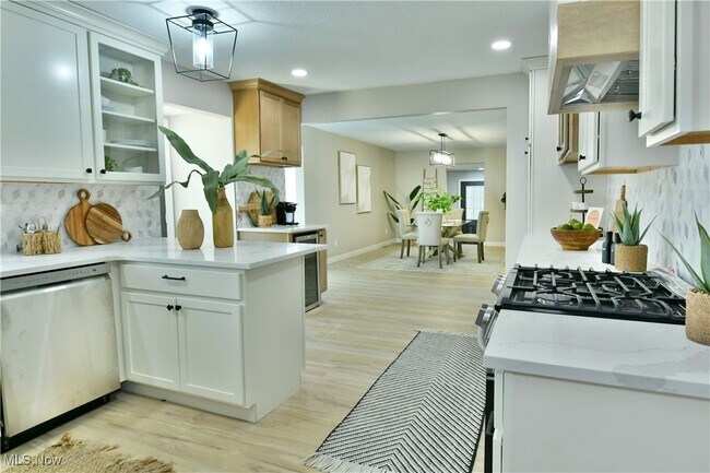 Building Photo - 4083 Arrel Rd