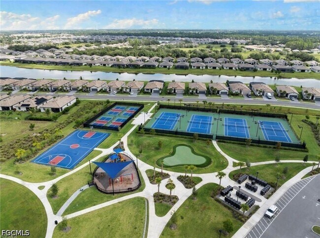 Building Photo - 14228 Pine Lodge Ln