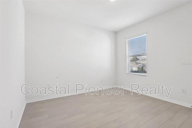 Building Photo - 2604 Knight Island Dr