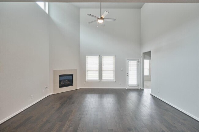 Building Photo - 28011 Clapton Path