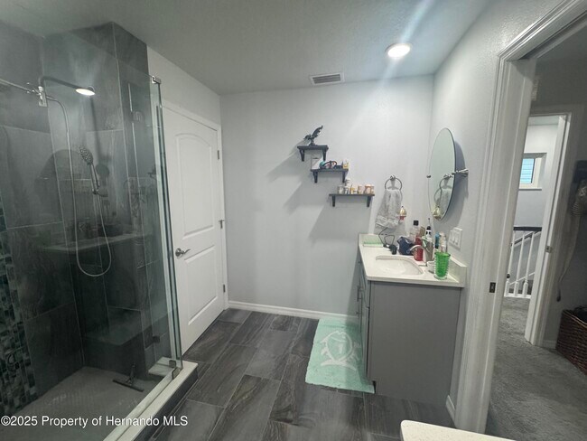 Building Photo - 6891 Clark St