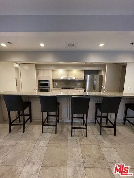 Building Photo - 600 W 9th St