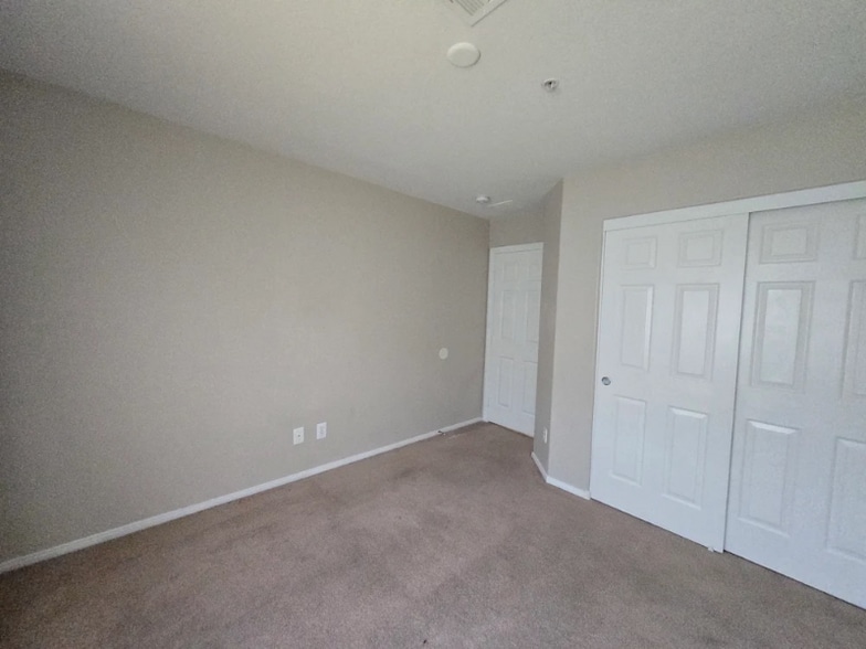 Building Photo - 747 piercey 16B Ct