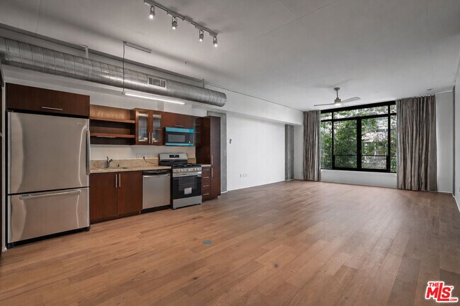 Building Photo - 1111 S Grand Ave