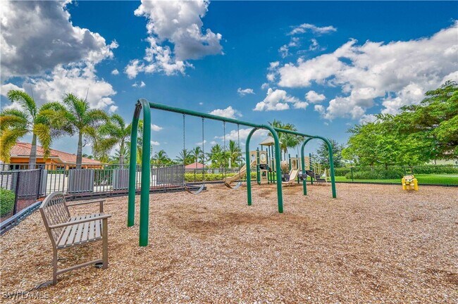 Building Photo - 9280 River Otter Dr