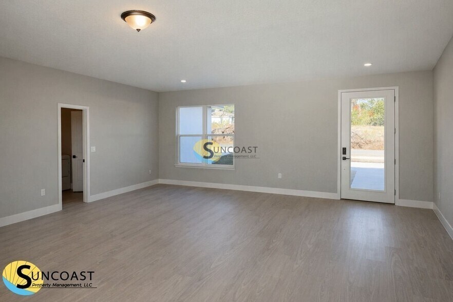 Building Photo - 16837 SW 47th Court Rd