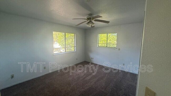 Building Photo - 535 Sims Ave