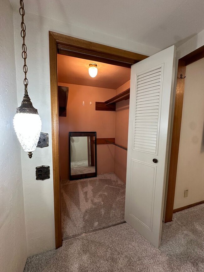 Building Photo - Charming South Bend Home full of Character! RV Parking!