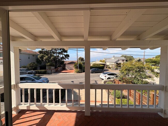 Building Photo - Welcome to your dream home in the heart of...