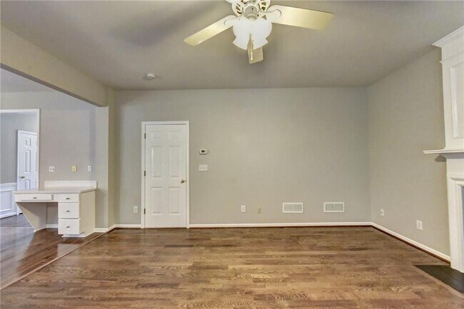 Building Photo - 7470 Brookwood Way