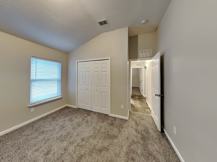 Building Photo - 83245 Purple Martin Dr