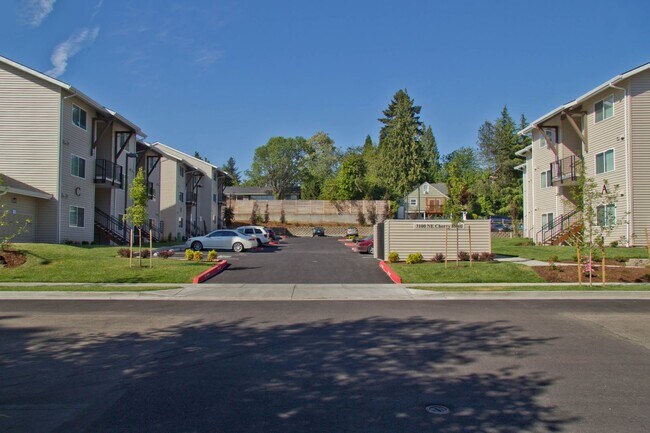Primary Photo - Cherry Hill Apartments
