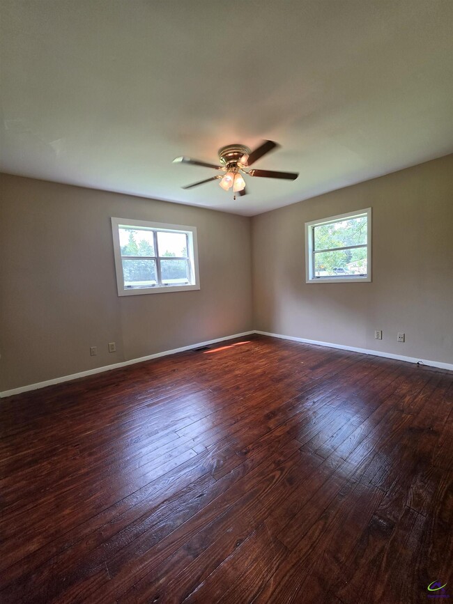 Building Photo - 137 GA-257