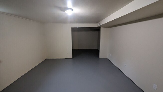 Building Photo - Spacious Three Bedroom with Large Backyard...