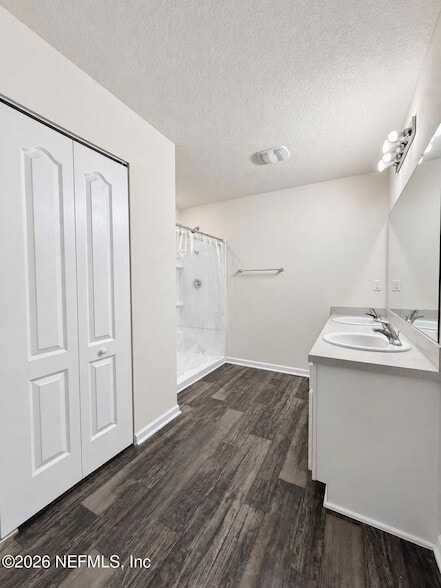 Building Photo - 313 Jarama Cir