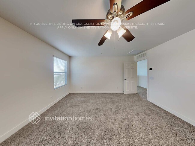 Building Photo - 2105 N 211th Dr