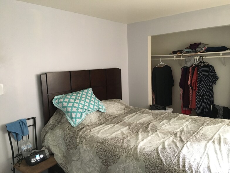 Building Photo - 10380 Michael Todd Terrace