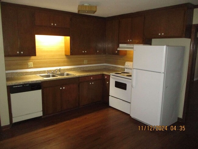 Building Photo - 2810 Westgate Dr