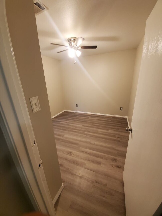 Building Photo - 3025 St Ursula Dr